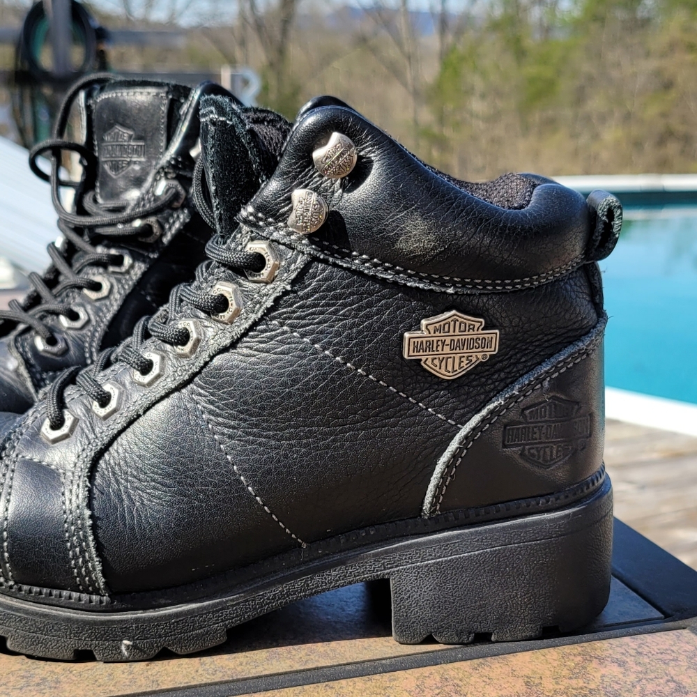 COPY - Genuine Harley Women's Lace up boot